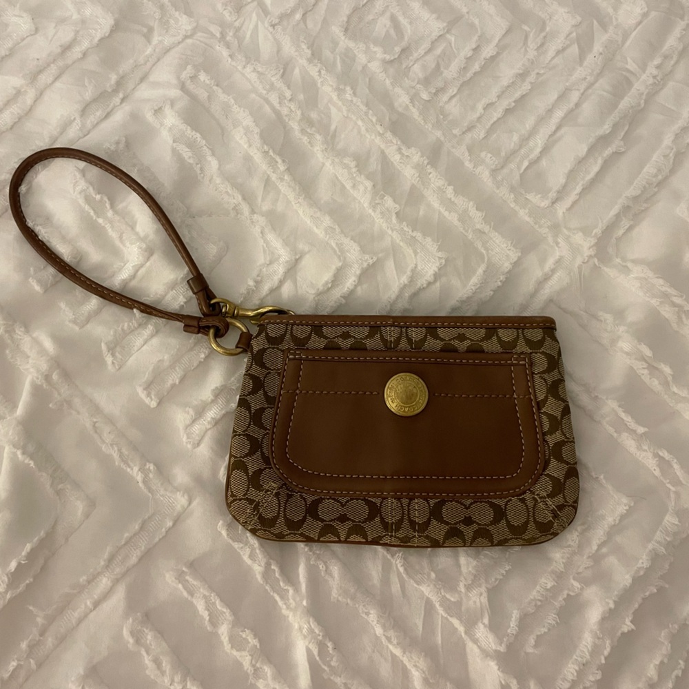 Coach Monogram Wristlet - early 2000’s